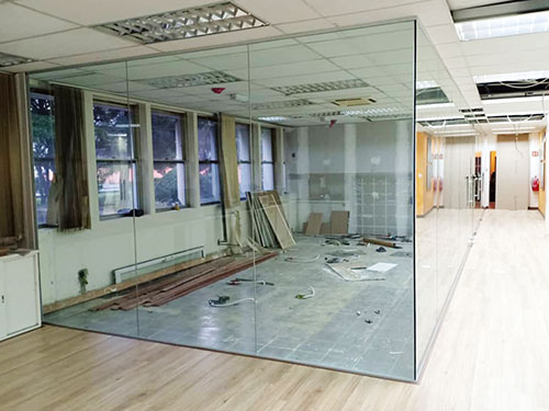 renohere.com toilet view